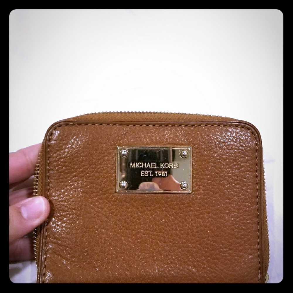 Michel kors wallet